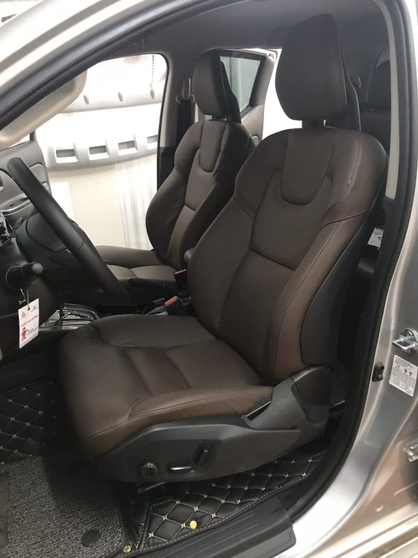 Triton nâng cấp ghế chỉnh điện tháo xe Volvo XC90